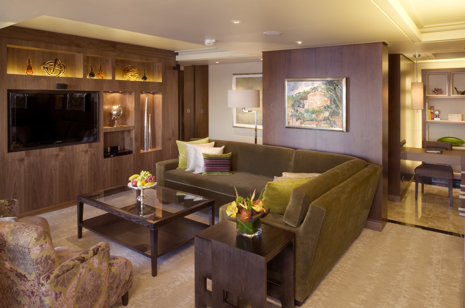 Crystal Cruises - Crystal Symphony - Accommodation - Crystal Penthouse 1.jpg